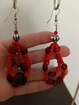 Pendientes largos hechos a mano
