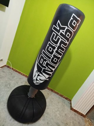 Saco de boxeo Black Mamba