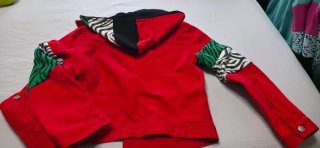 Chaqueta vaquera customizada capucha