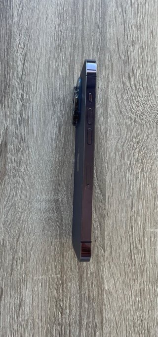 iPhone 14 Pro Morado