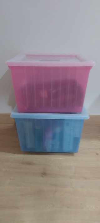 Caja almacenaje IKEA VESSLA con ruedas