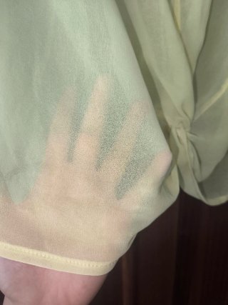 Blusa amarilla transparente Atmosphere Talla S