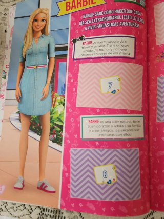Álbum Barbie Dreamhouse Adventures + 178 cromos