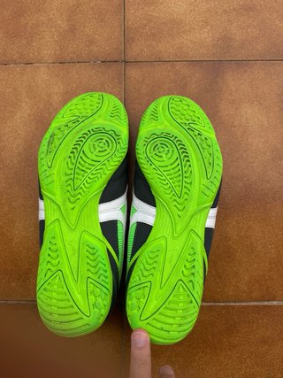 Zapatillas Mizuno Fútbol Sala Negras y Verdes