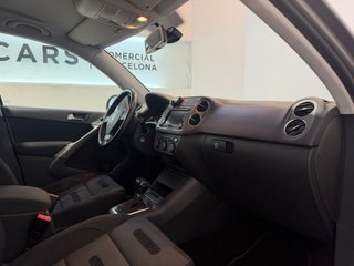 Volkswagen Tiguan 2.0 TDI 140 4M Tiptronic Track & Avenue