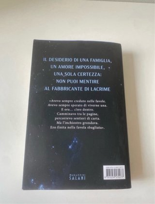 Fabbricante di lacrime romanzo
