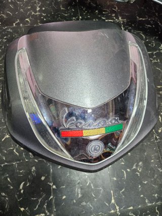 Baúl Vespa Clásica Negro/Plata