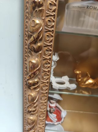 Vetrina espositore oro