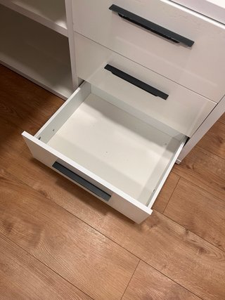 Tavolo da ufficio laccato bianco
