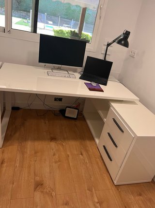 Tavolo da ufficio laccato bianco