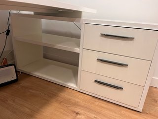 Tavolo da ufficio laccato bianco