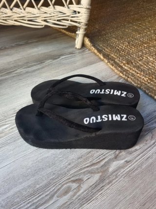 Chanclas Cuña Negras