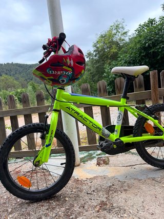 Bicicleta infantil verde Decathlon