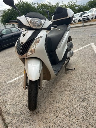 Moto Scooter Honda SH 125i Blanca