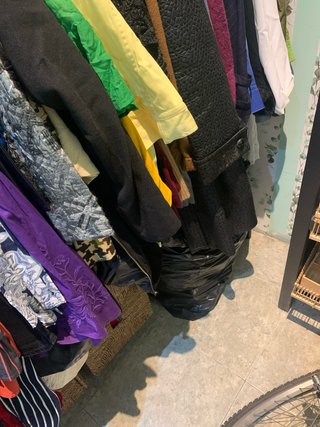 Lote Ropa Variada Calzado Bolsos Chaquetas