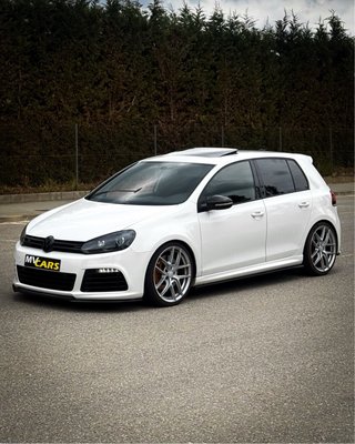 Volkswagen Golf R20 DSG