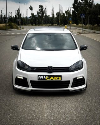 Volkswagen Golf R20 DSG