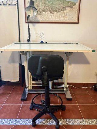Mesa Dibujo Inclinable + Silla Elevable + Flexo