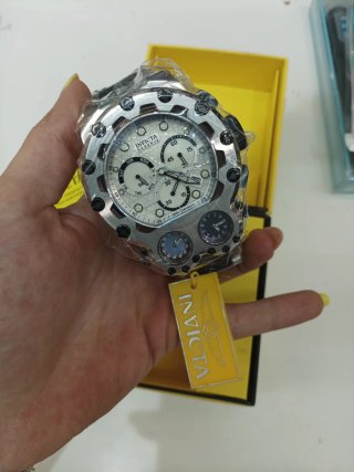 Reloj Invicta Amarillo