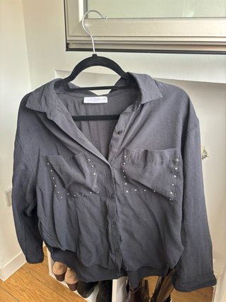 Camisa Zara Negra Talla M con Tachuelas