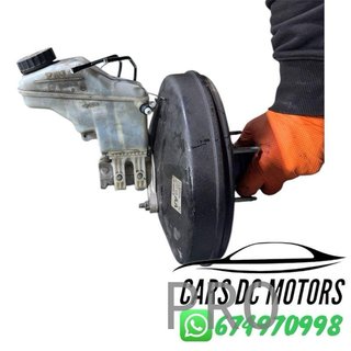 0204051131 servo freno con bomba BOSCH OPEL
