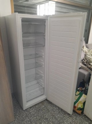 Nevera blanca Edesa