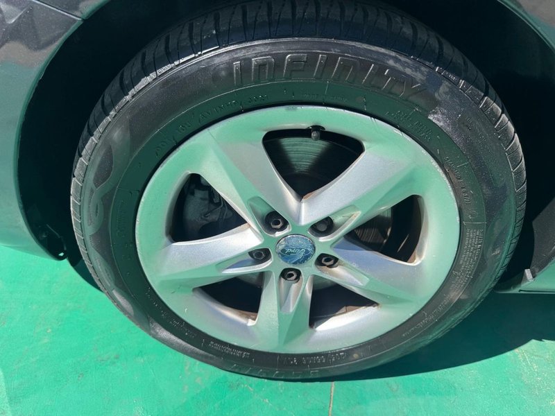 Ford Focus 2009, foto 17