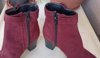 Stivaletti Adele camoscio bordeaux donna
