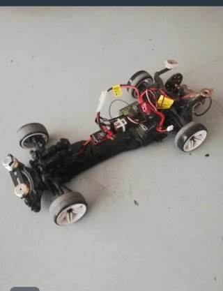 Vendo coche rc Sakura d5
