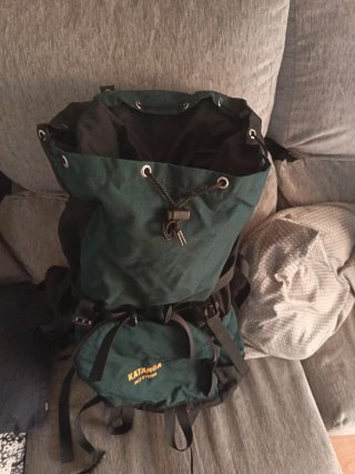 Mochila McKinley Negra y Verde