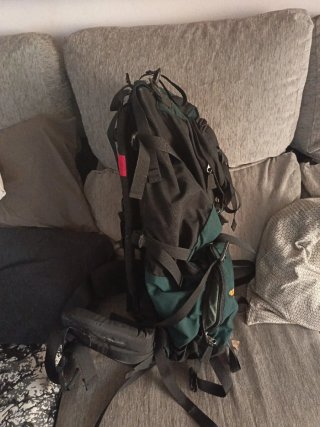 Mochila McKinley Negra y Verde