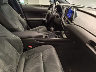 Lexus UX250h BUSINESS CITY 2022 REF 8312