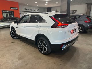 Mitsubishi ECLIPSE CROSS 2.4 PHEV Kaiteki Auto 4WD (2022)