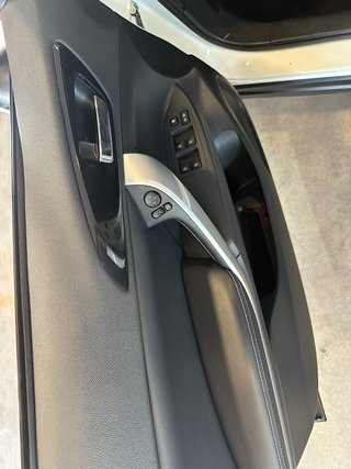 Mitsubishi ECLIPSE CROSS 2.4 PHEV Kaiteki Auto 4WD (2022)
