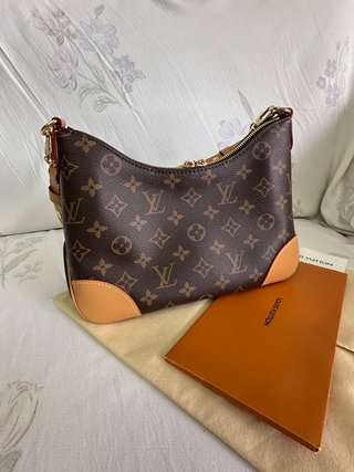Louis Vuitton Boulogne 27cm