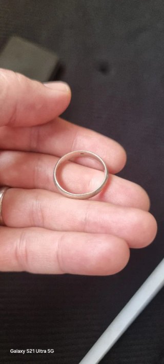 Anillo de plata