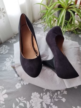Zapatos de ante negros talla 37