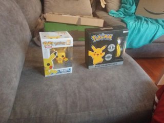 Funko Pop Pikachu 353 y Auriculares Pokémon
