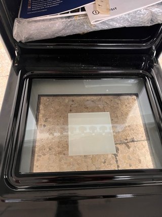 Cocina Eléctrica Indesit Blanca