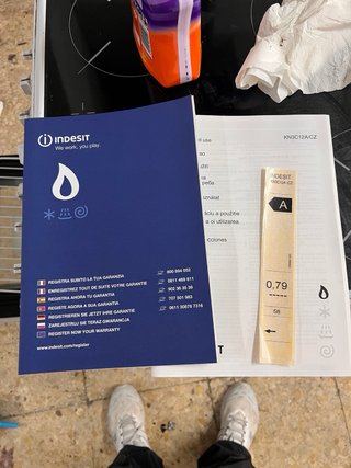 Cocina Eléctrica Indesit Blanca