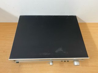 Sintonizador Philips 102 AM-FM Stereo