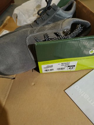 Zapatos de seguridad grises