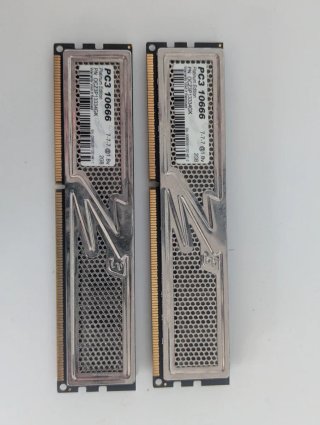 2x OCZ PC3 10666 2GB DDR3 RAM