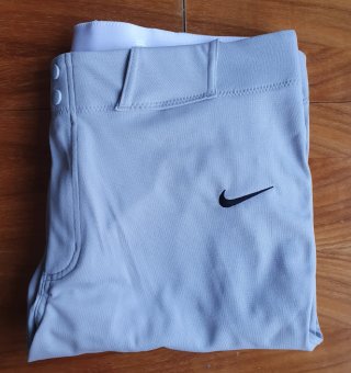 Pantalón de béisbol Nike gris