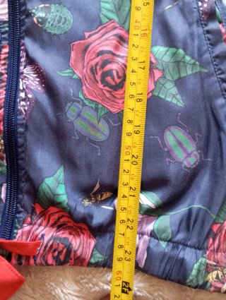Chaqueta Adidas Rita Ora floral