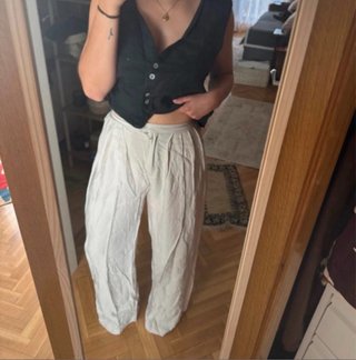 Pantalón fluido beige