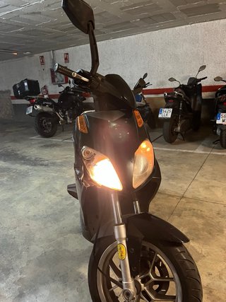 Ciclomotor Aprilia Sport City One 50 2T