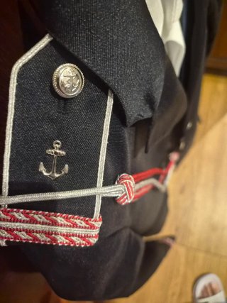Traje comunión talla 9