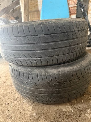 Neumáticos 215/55 R 16 93V