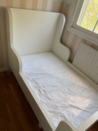Cama infantil extensible Ikea BUSUNGE + Colchon